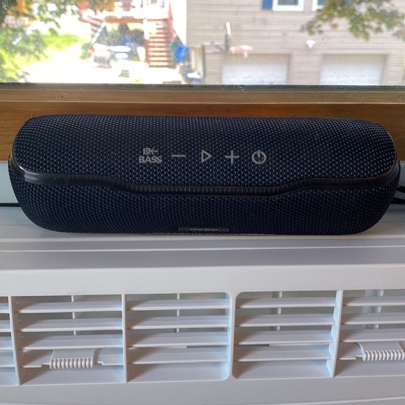 Wireless speaker - Picture 2 of 2